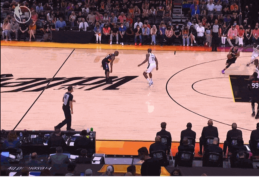 乐鱼-西甲赛程吃紧,密尔沃基雄鹿清晨手感冰凉,更衣室稳定,轮换策略成焦点-乐鱼